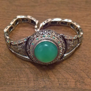 New Sterling Silver Bracelet with Green Quarz